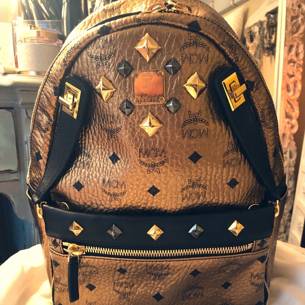 MCM Dual Stark Small Backpack, Gold